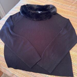 Evan Picone Black Sweater with detachable Faux Fur Collar Size XL